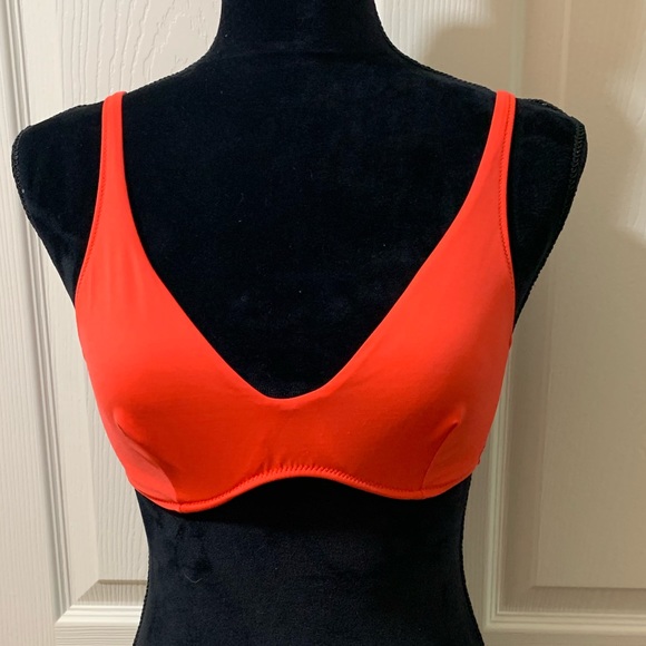 Victoria's Secret Other - Victoria’s Secret Underwire Bikini Top 34B Victoria's Secret Other - Victoria’s Secret Underwire Bikini Top 34B